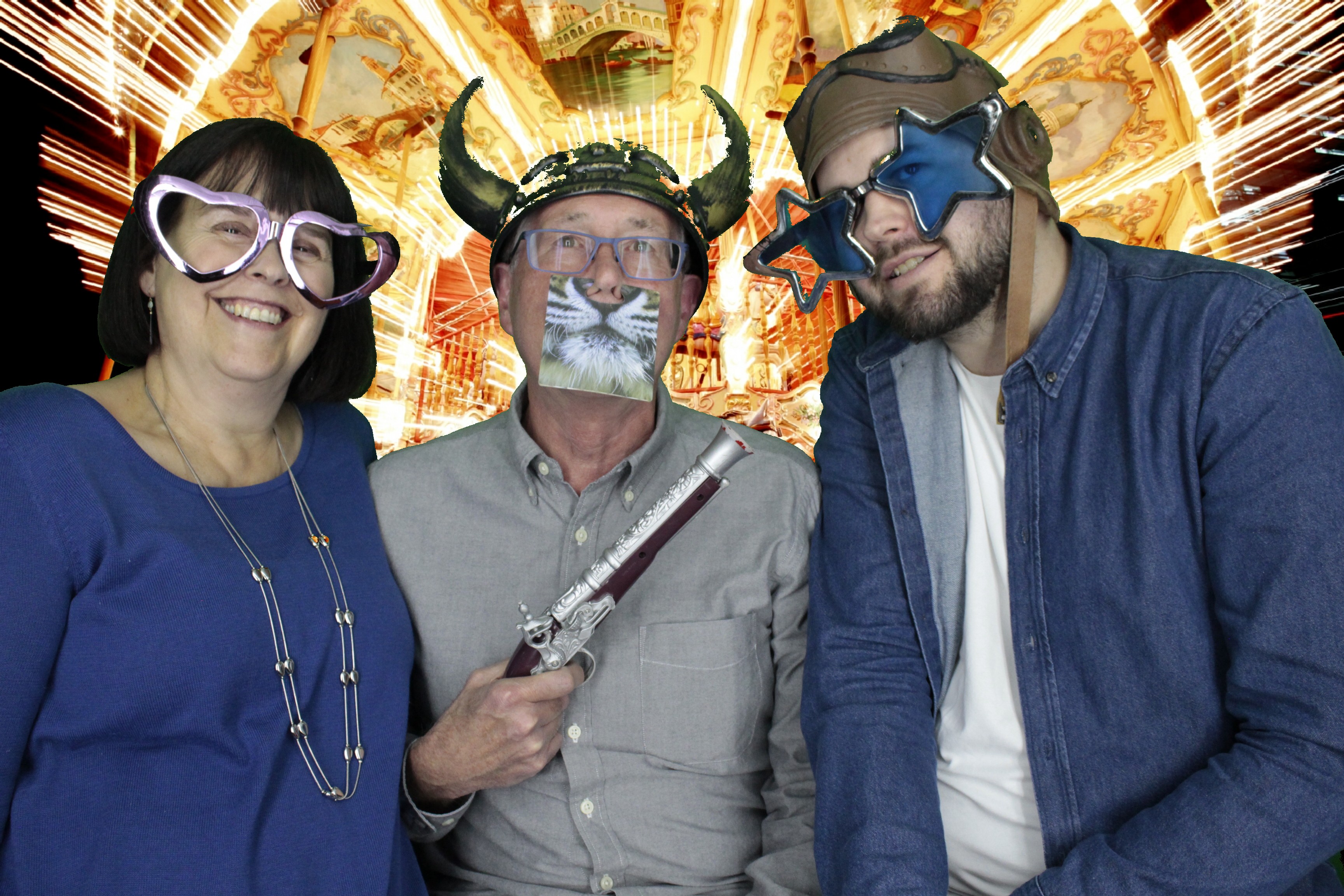 Steve's 65th & Susan 60th Birthday | View more photos from the event at gallery.myphotoboothexperience.co.uk/u/MyPhotoBoothExperienceLtd/Steves-65th-Susan-60th-Birthday